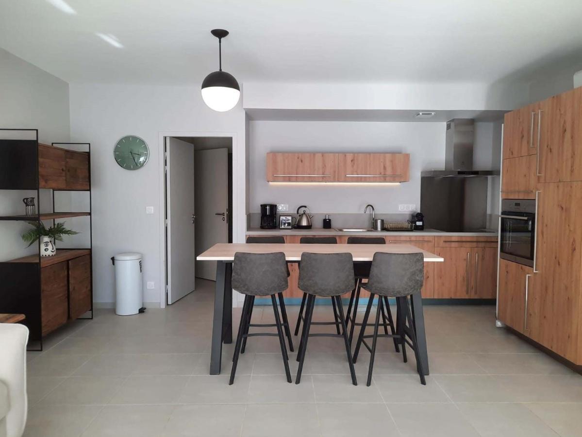 Apartament Bella, Jacuzzi Partage & Parking Avec Borne De Recharge Voiture Electrique Sarlat-la-Canéda Zewnętrze zdjęcie