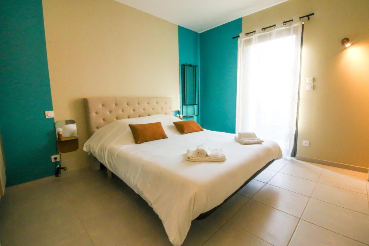 Apartament Bella, Jacuzzi Partage & Parking Avec Borne De Recharge Voiture Electrique Sarlat-la-Canéda Zewnętrze zdjęcie